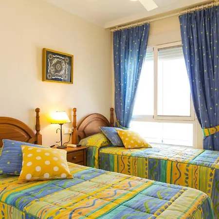 Stunning 2-Bed 2 Bathroom Apartment 150M From Sea 데니아